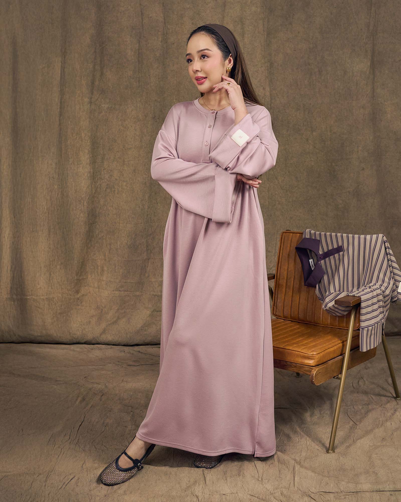 AURI RELAXED-FIT DRESS AURI RELAXED-FIT DRESS
