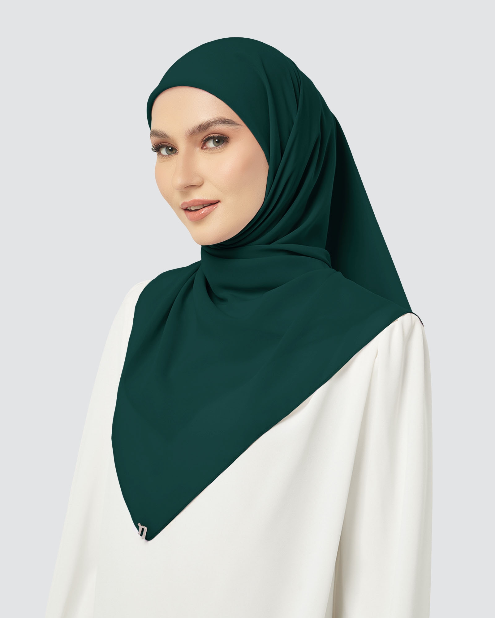 CLOUD CHIFFON SQUARE - EMERALD GREEN