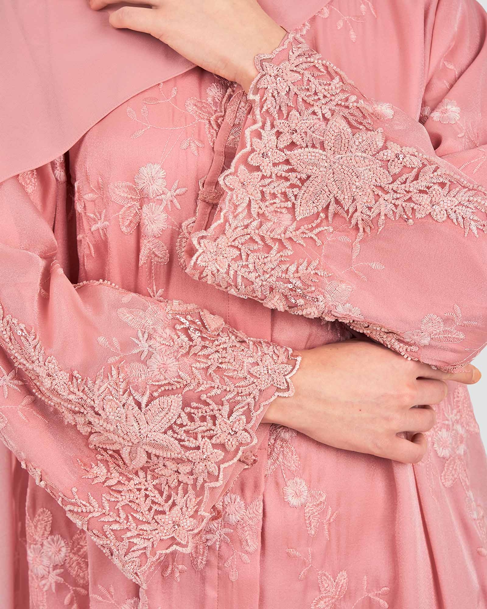 HUSNA ABAYA - ENGLISH ROSE