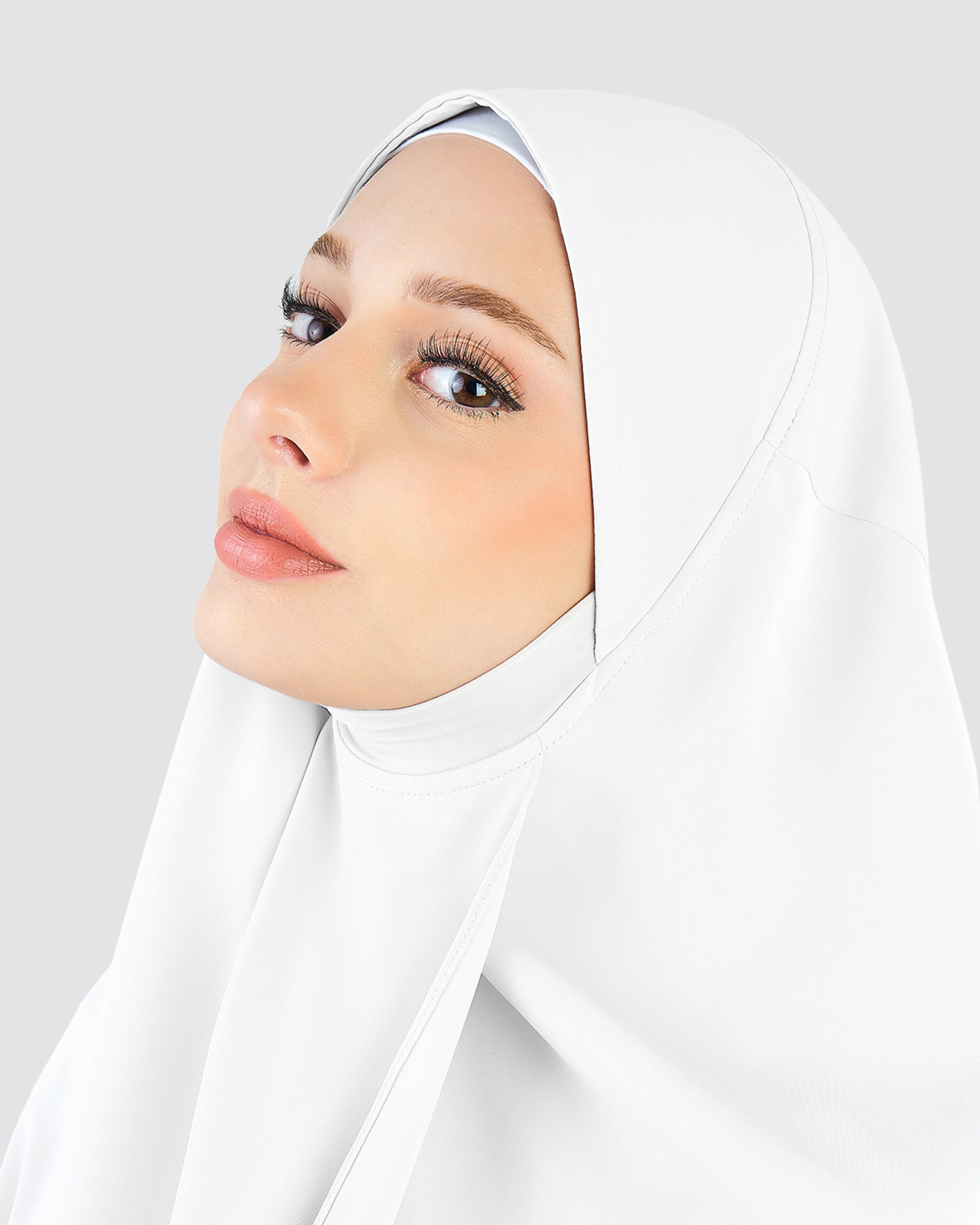 X-PRESS KHALEESI KHIMAR - WHITE