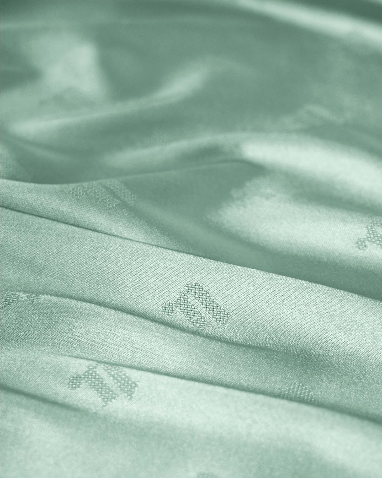 MODA WOVEN SQUARE - MILKY GREEN