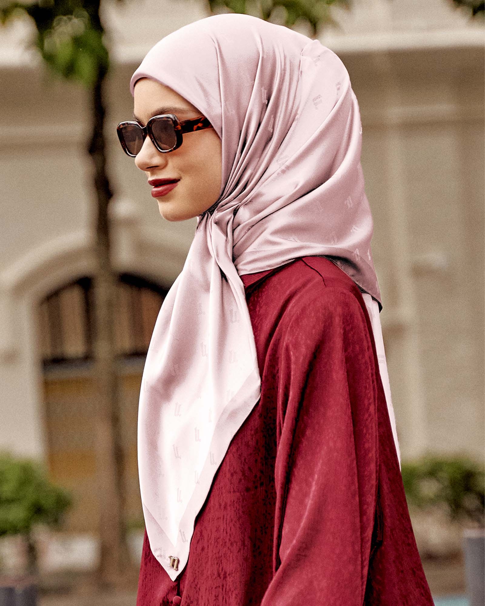 MODA WOVEN SQUARE - ROSALINE