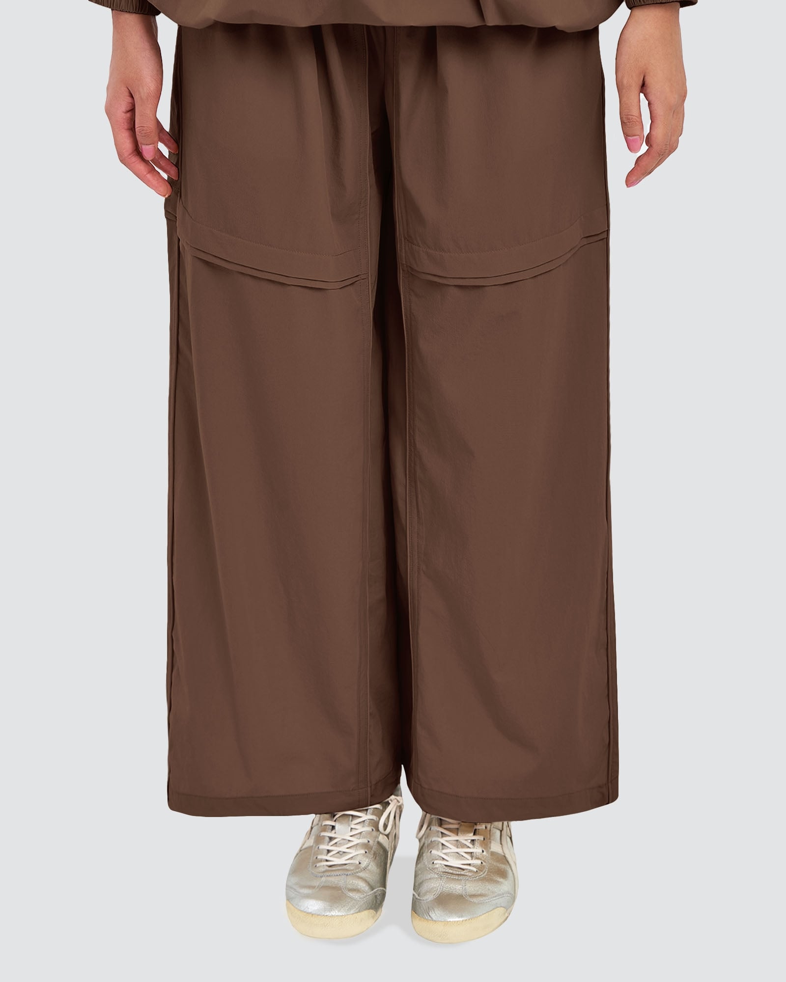 nPOWER DRAWSTRING PANTS - MOCHA