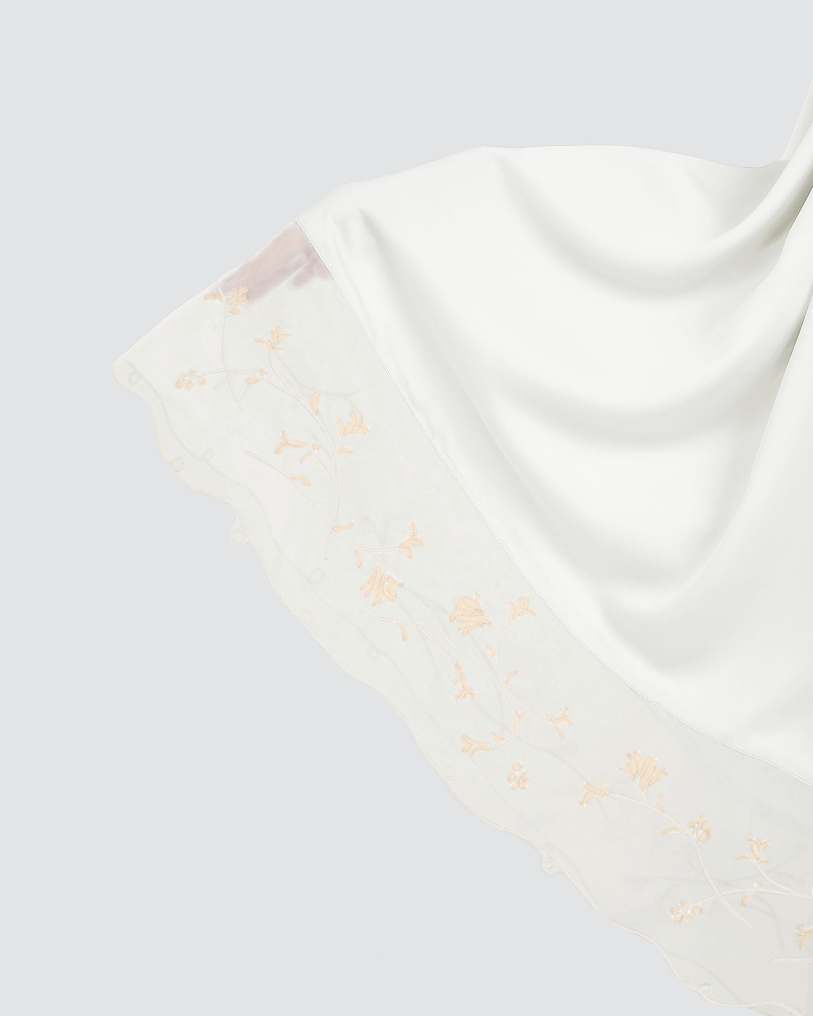 SALWA TELEKUNG - WHITE