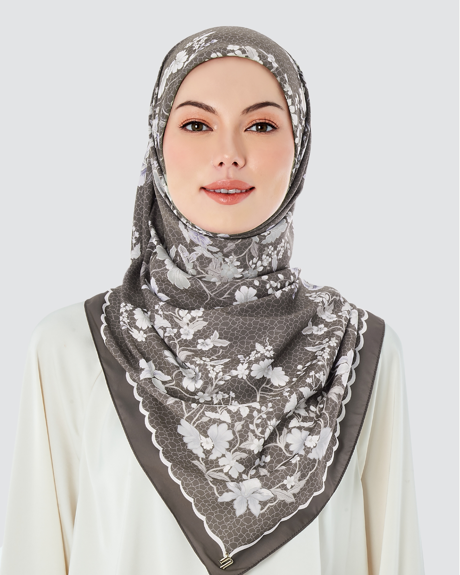 SORAYA SQUARE - TAUPE