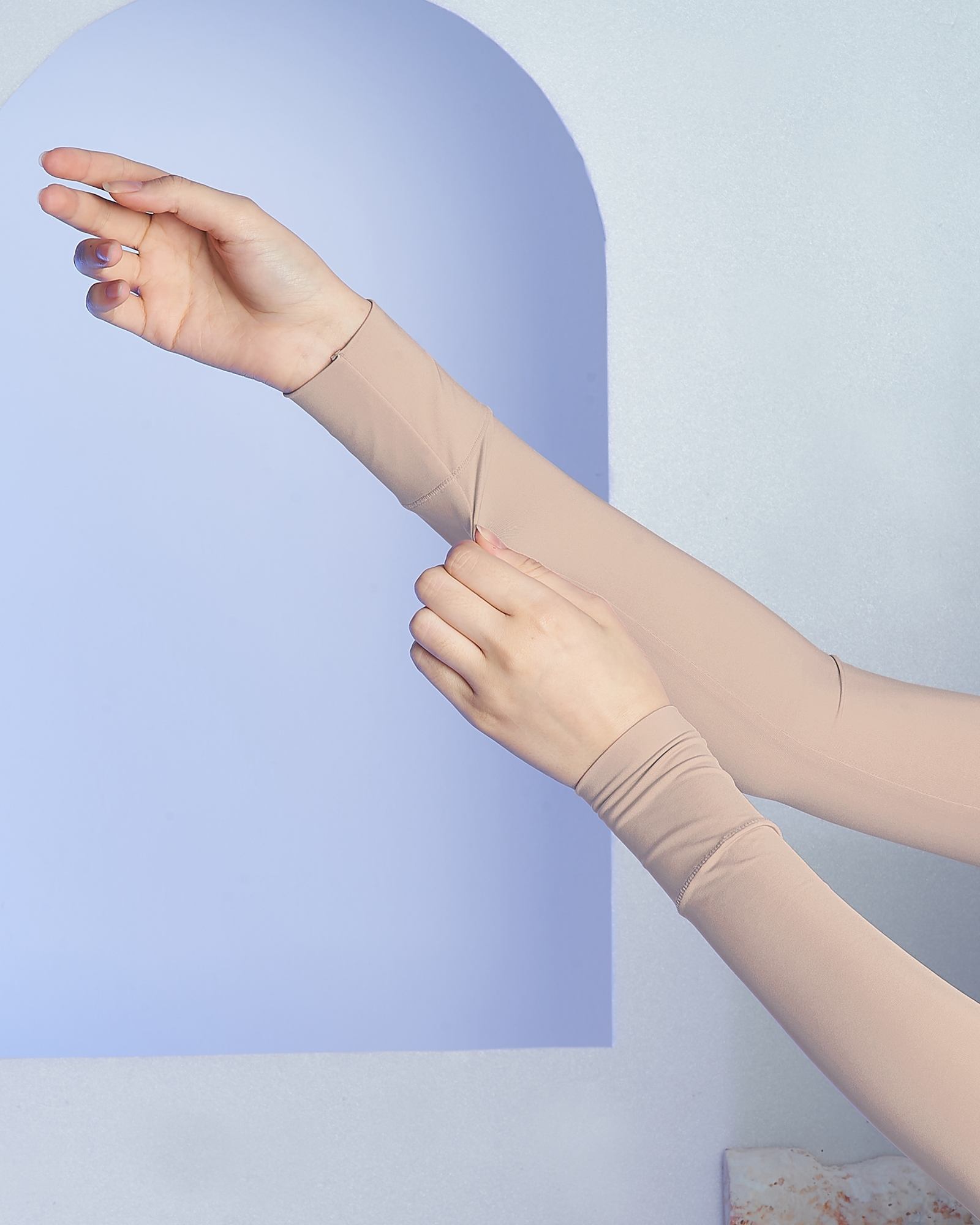 NWEAR AURA HAND SOCKS - OAK