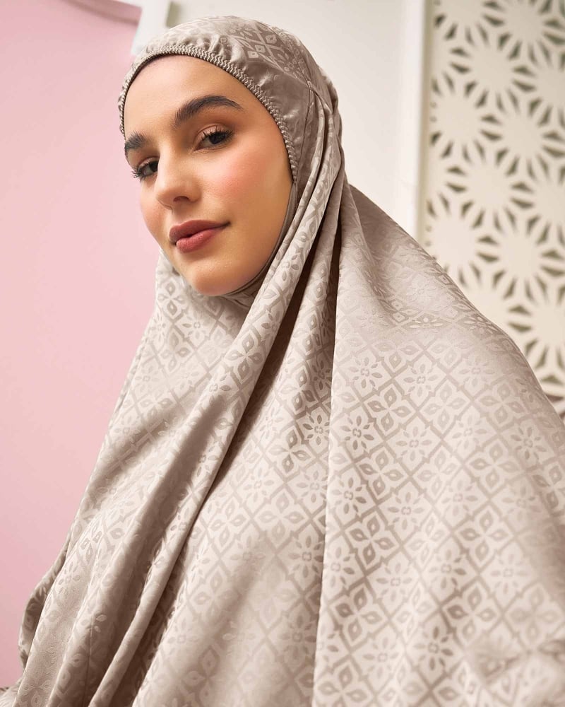 AAFIYAH TELEKUNG - CHESTNUT