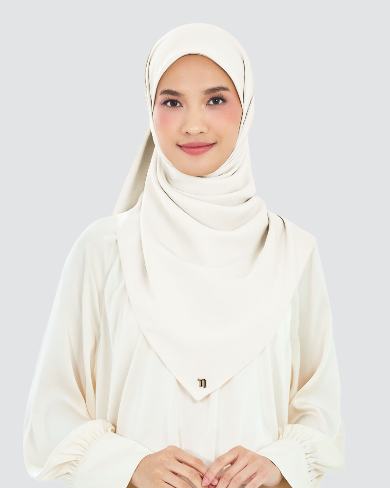 Image of AIRE CHIFFON SQUARE - IVORY