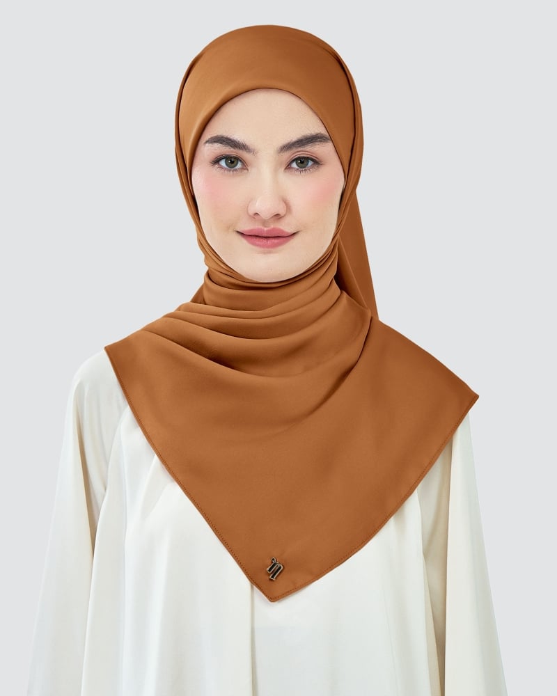 Image of AMAYA SATIN SQUARE - GLAZED GINGER