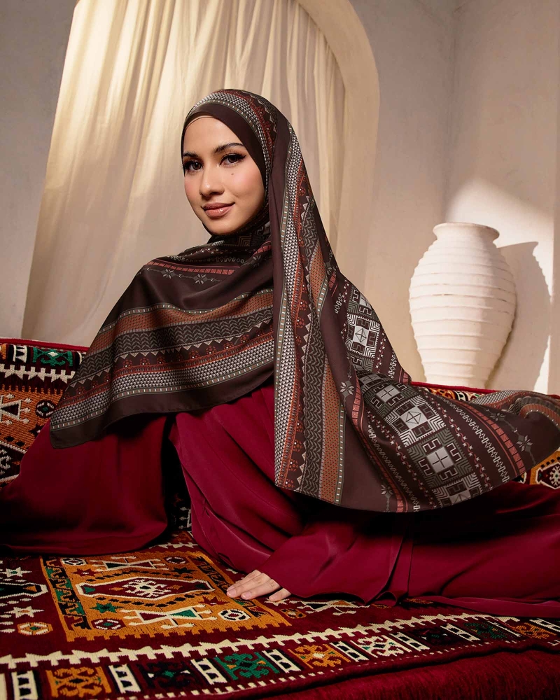 Image of ANKA SHAWL - OTTOMAN RUBY