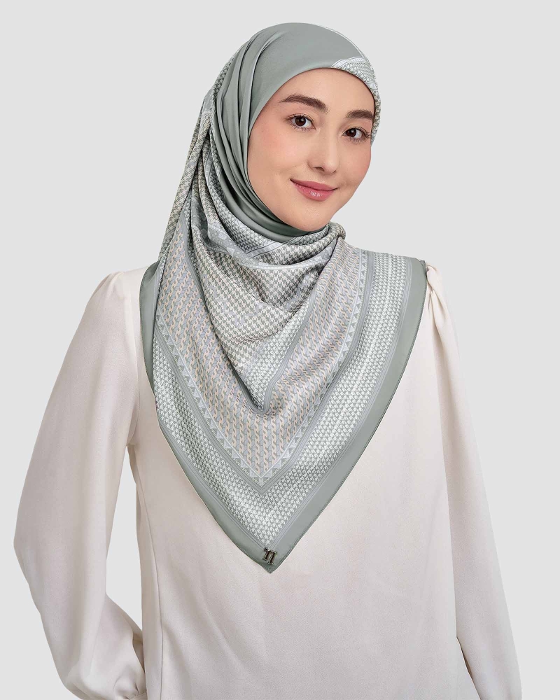 Image of ANKA MATTE SATIN SQUARE - DAMASK GREEN