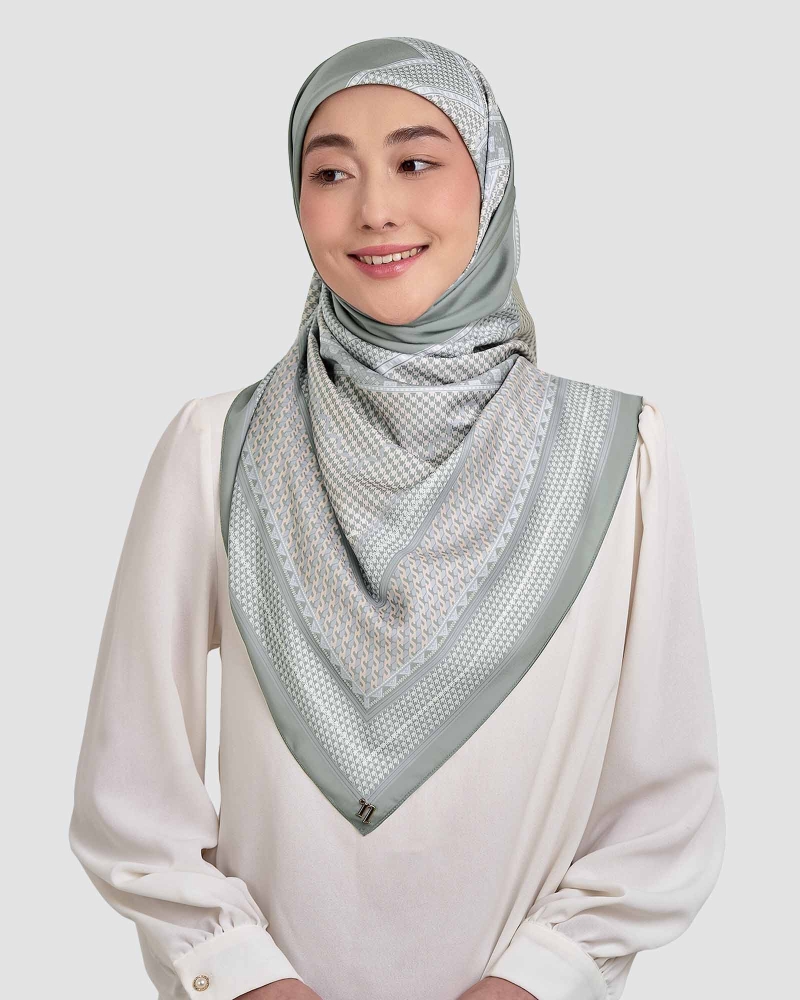 Image of ANKA MATTE SATIN SQUARE - DAMASK GREEN