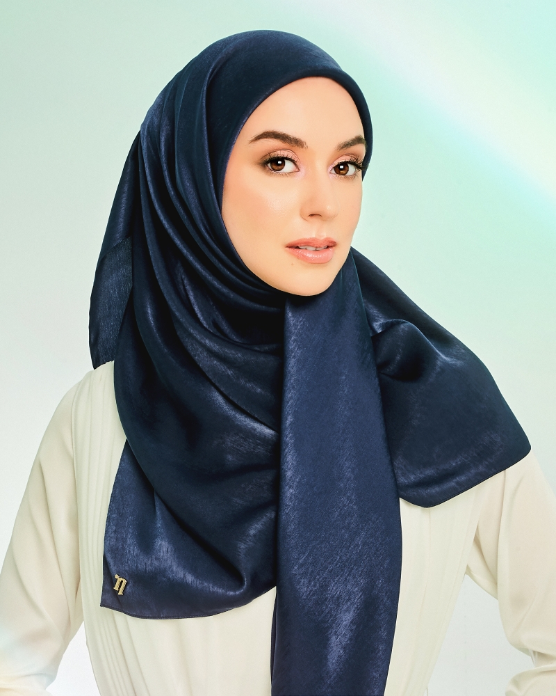 ASHA SATIN SQUARE - MIDNIGHT BLUE