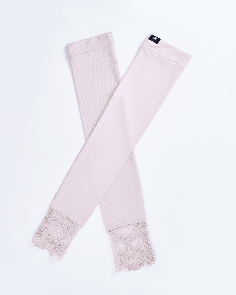 Image of NWEAR AURA LACE HAND SOCKS - PALE PINK