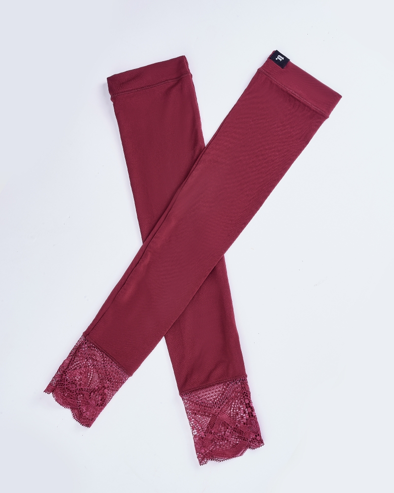 Image of NWEAR AURA LACE HAND SOCKS - RED-BERRY
