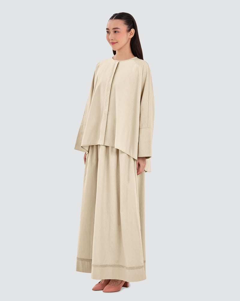 Image of AVA TOP - LINEN