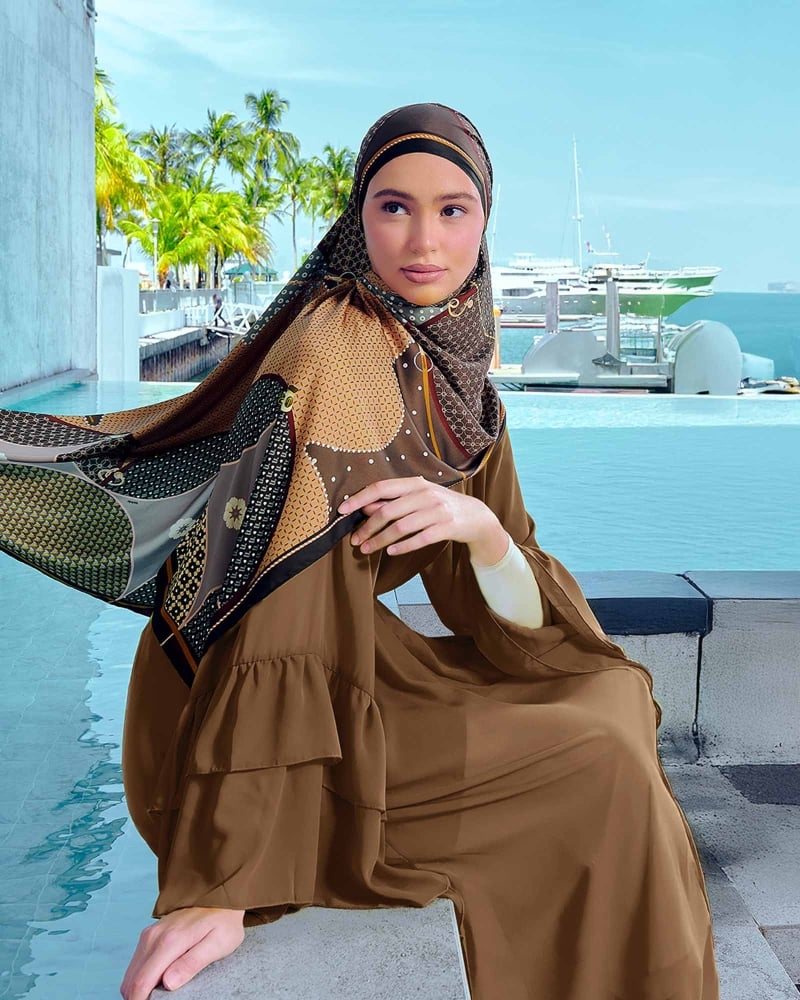 Image of BLUE CRUISE SHAWL - DRIFTWOOD