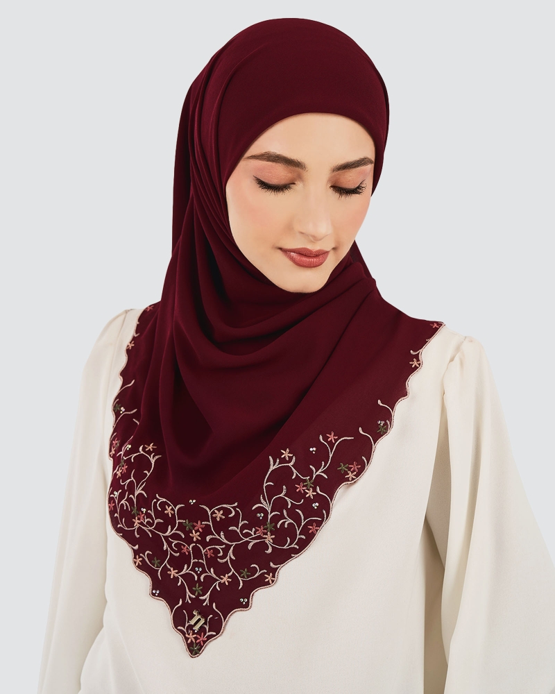 Image of CENDANA SULAM CRYSTAL SQUARE - MAROON