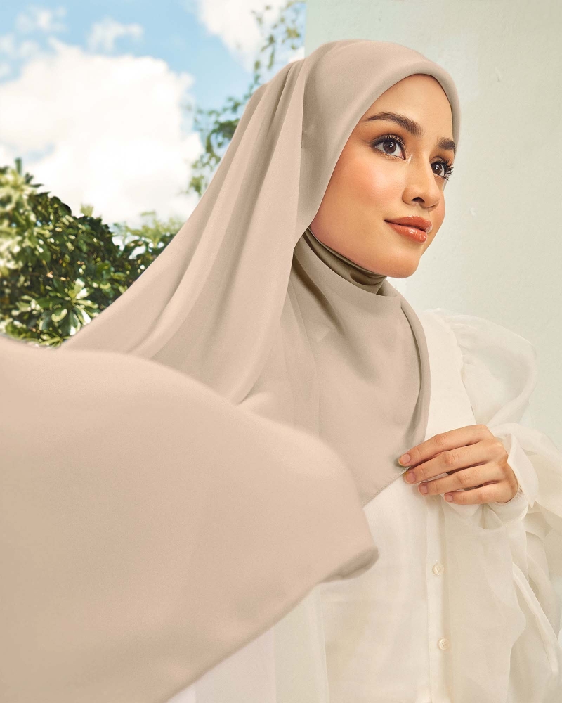 Image of CLOUD CHIFFON SQUARE - AFFOGATO