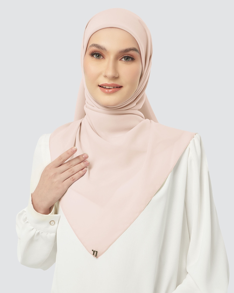 Image of CLOUD CHIFFON SQUARE - BALLET