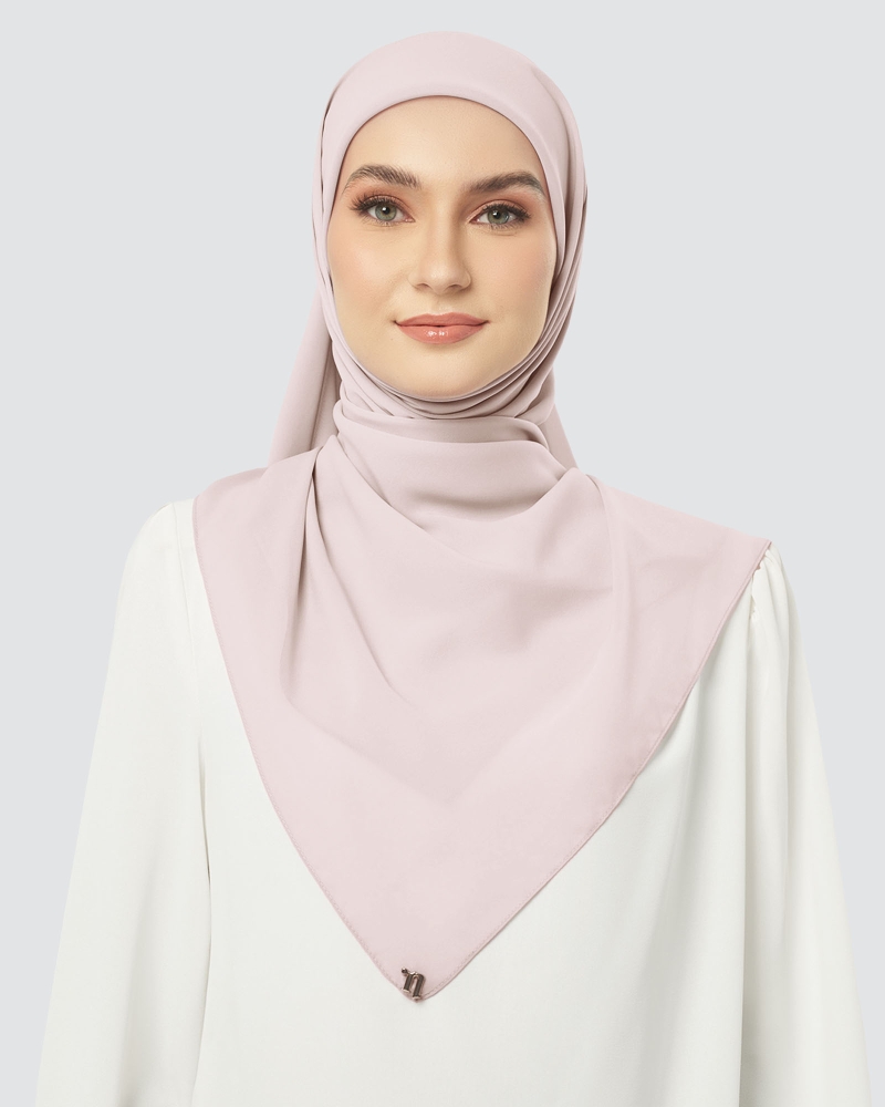 Image of CLOUD CHIFFON SQUARE - TARO MILK