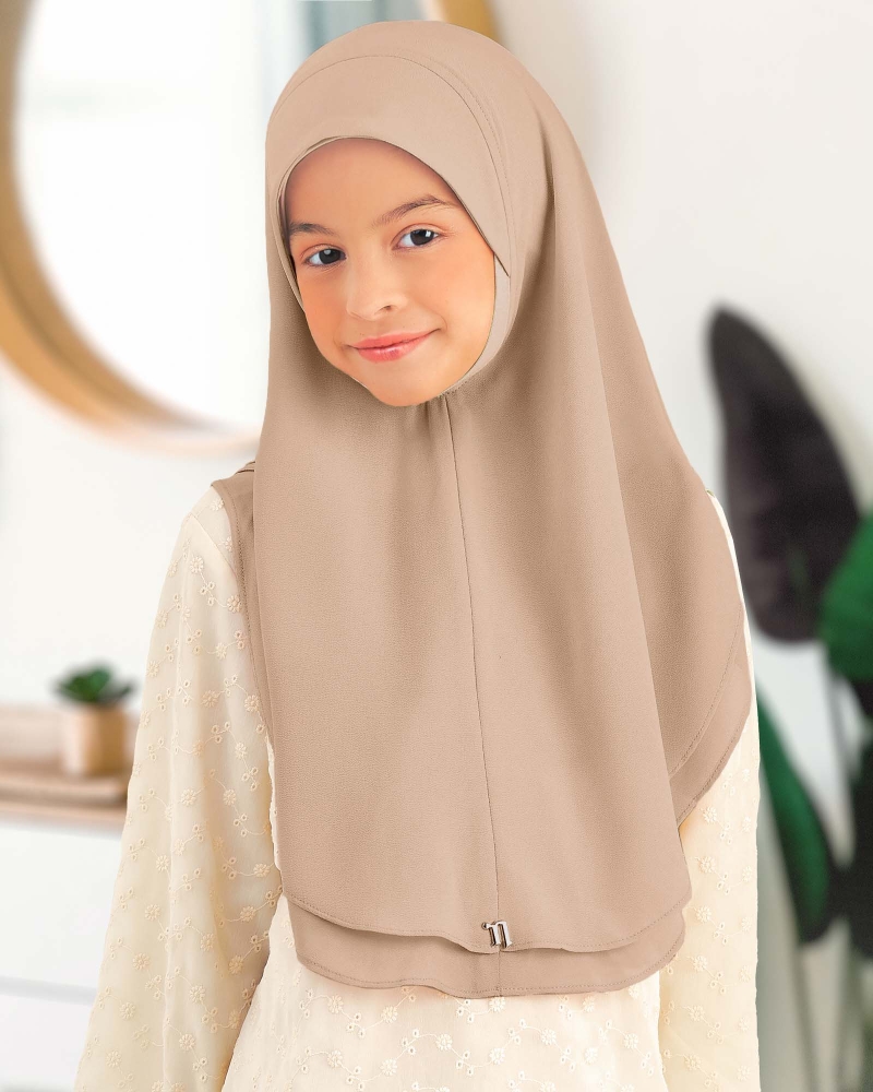 Image of EASYON DEWI INSTANT PETITE - HAZELNUT