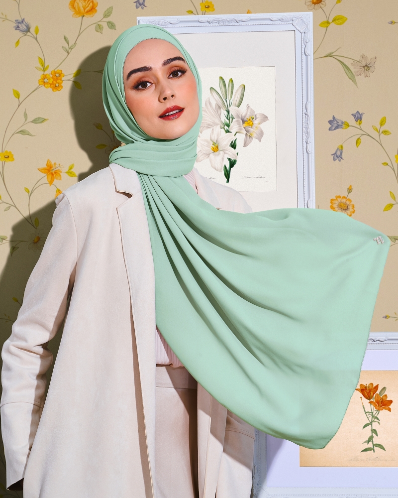 Image of EILA CHIFFON SHAWL - MINT
