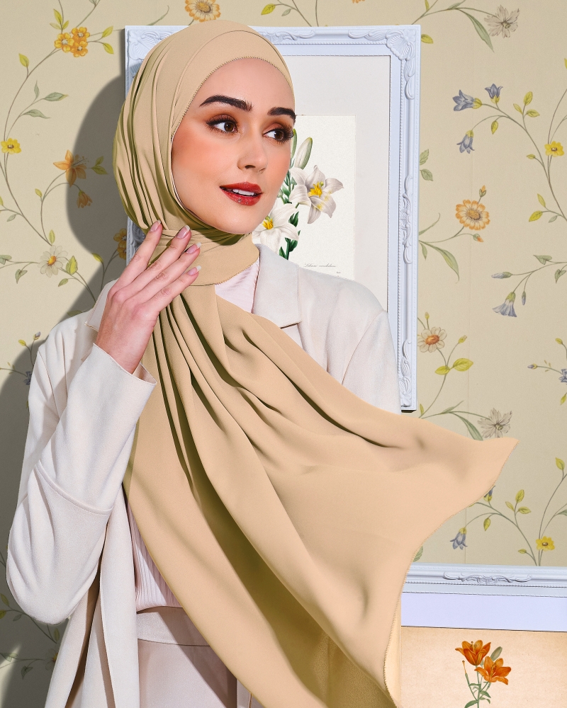 Image of EILA CHIFFON SHAWL - SAND
