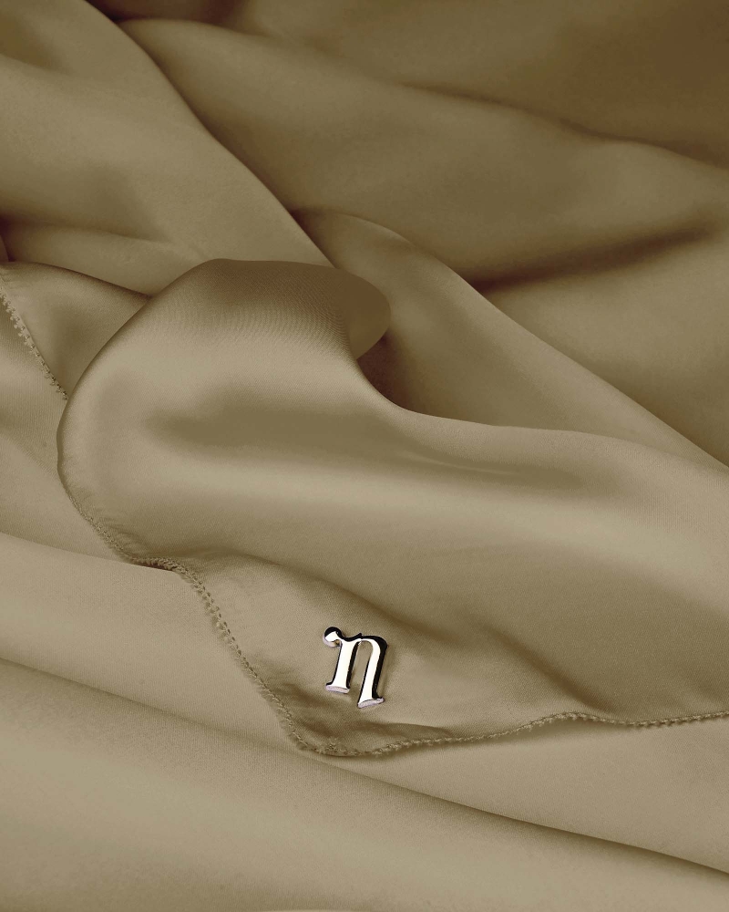 Image of EILA SATIN SHAWL - KELP