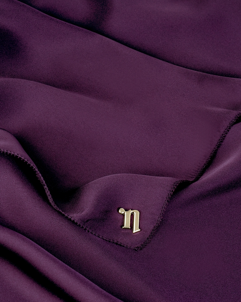 Image of EILA SATIN SHAWL - FIG