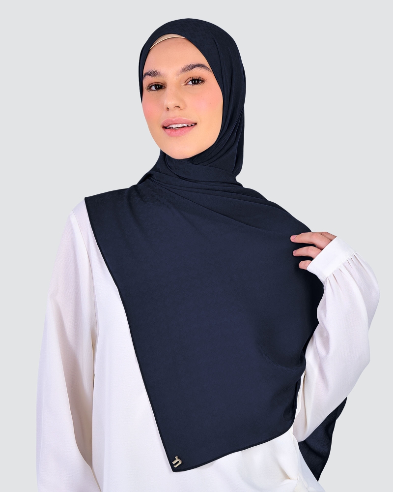 Image of GAIA CHIFFON SHAWL - NAVY