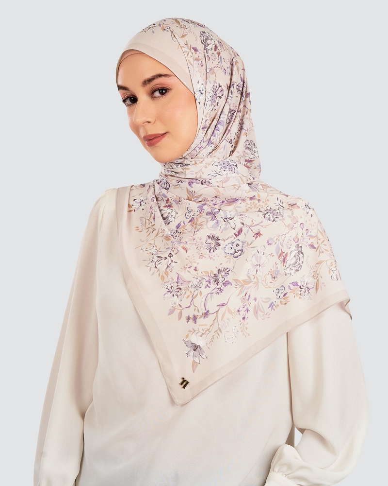 Image of HARUM CHIFFON SHAWL - PEBBLE