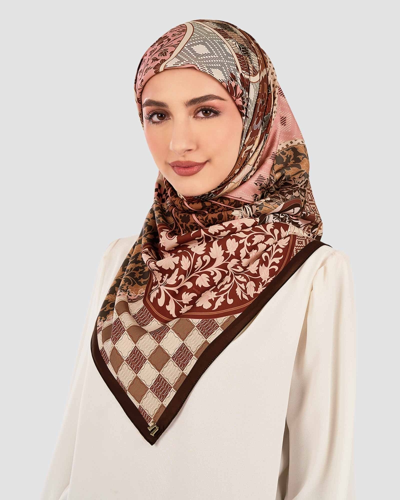 Image of JAMUAN MATTE SATIN SQUARE - DODOL