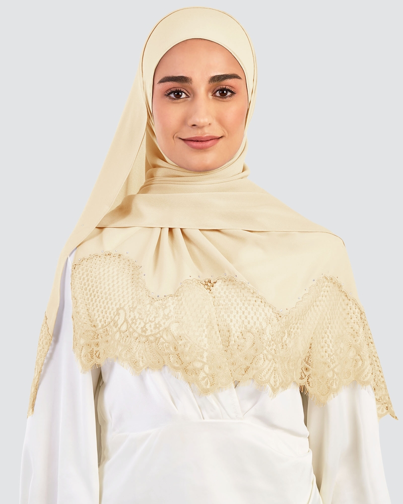 Image of JANNA LACE CRYSTAL SHAWL - CREAM
