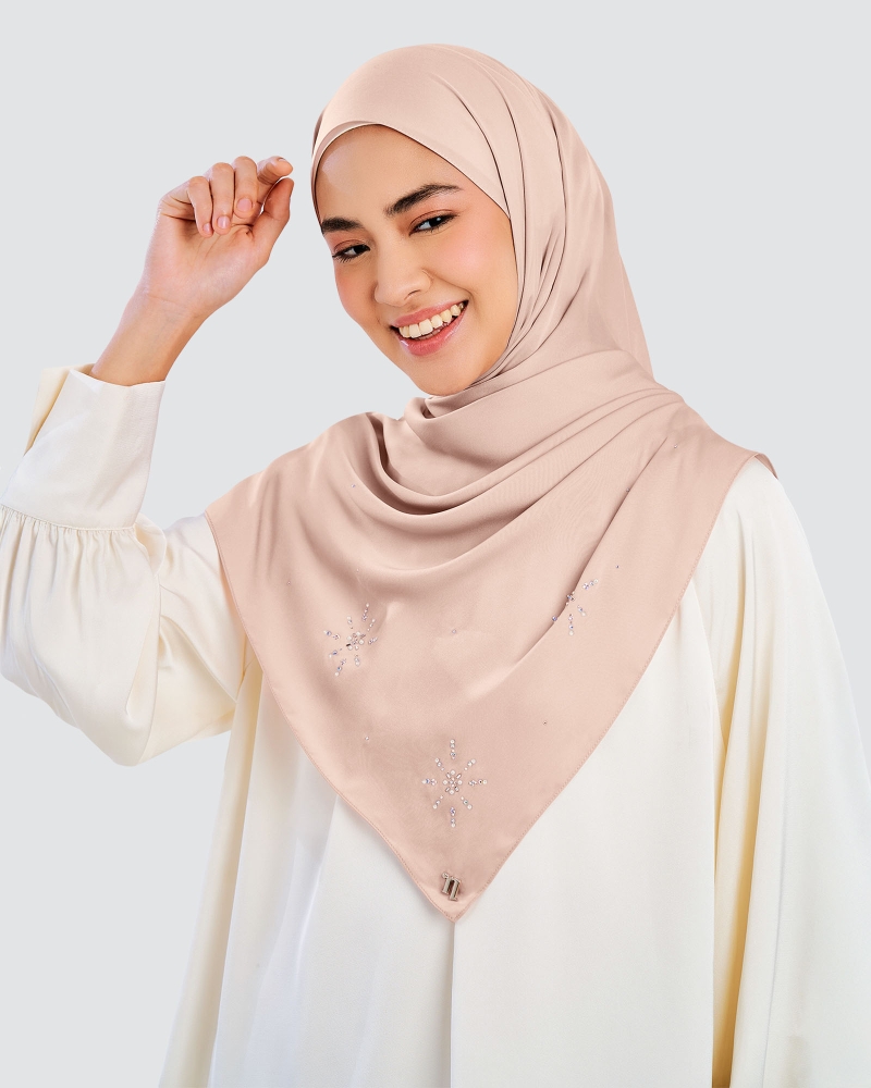 Image of LADY MARISA CRYSTAL MATTE SATIN SHAWL - LOTUS