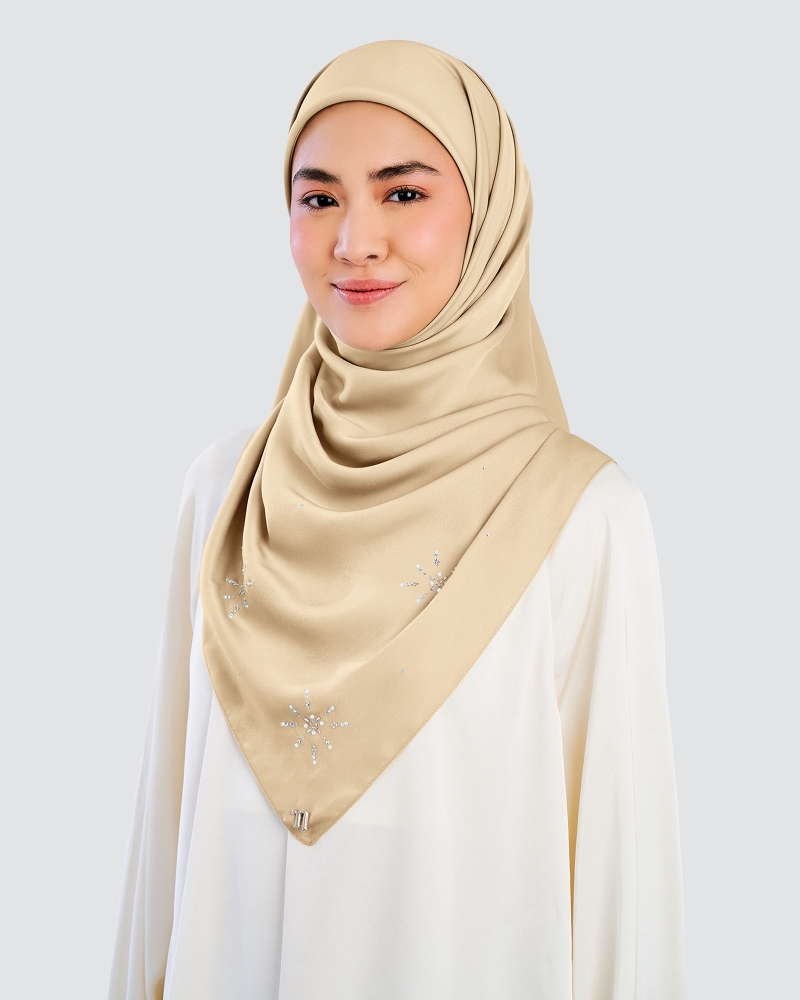 Image of LADY MARISA CRYSTAL MATTE SATIN SQUARE - LATTE