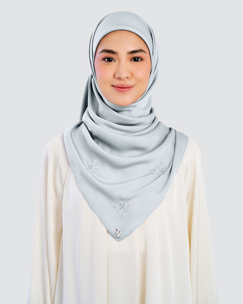 Image of LADY MARISA CRYSTAL MATTE SATIN SQUARE - SURF