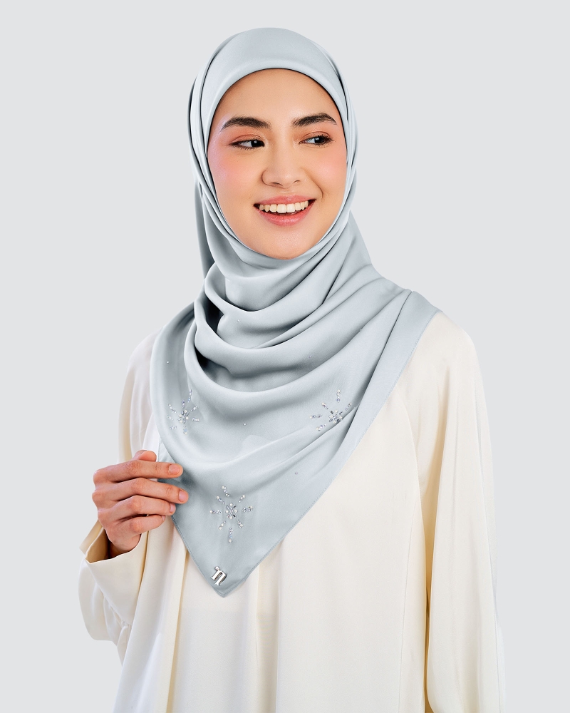Image of LADY MARISA CRYSTAL MATTE SATIN SQUARE - SURF