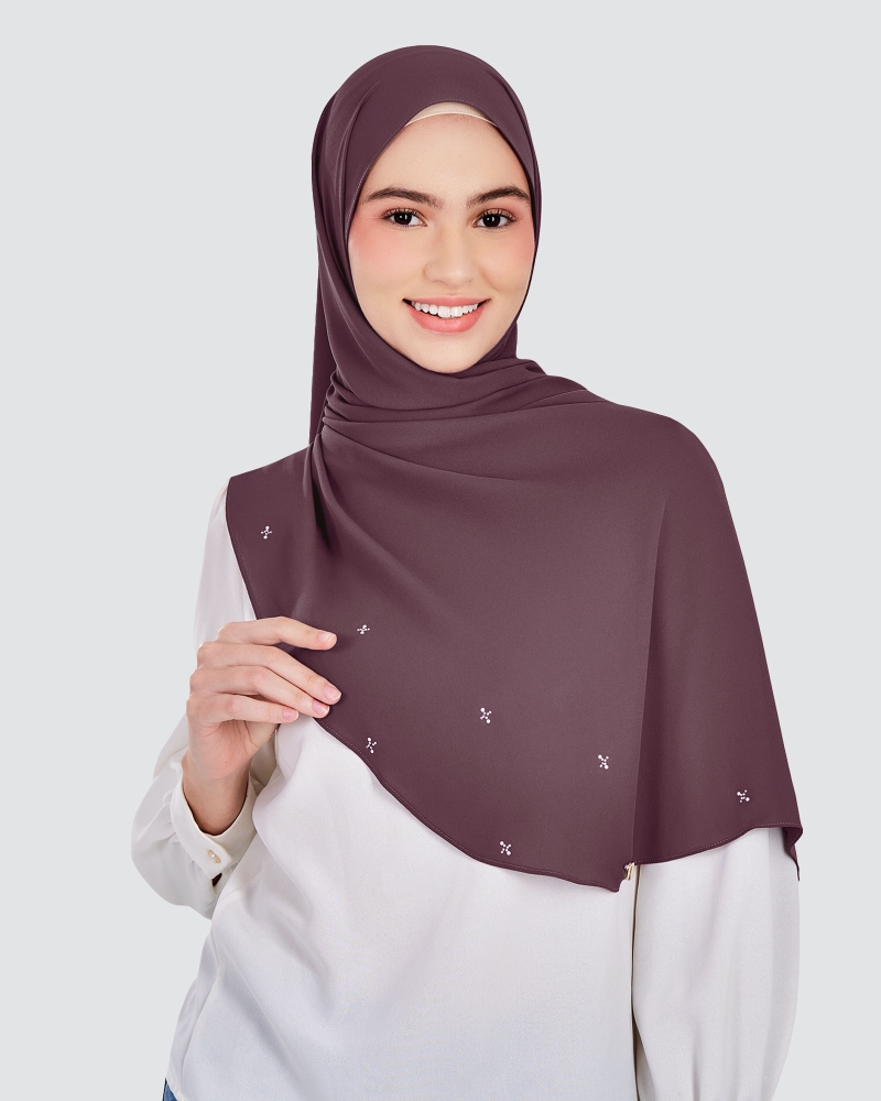 Image of LADY SARAH CRYSTAL SHAWL - GRAPE