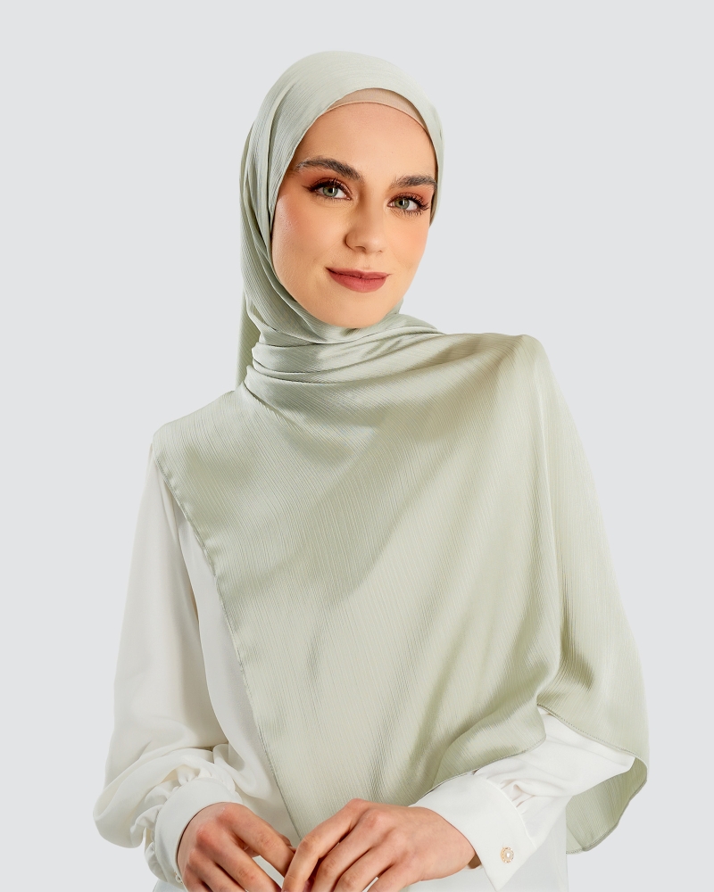 LAURA LINE SATIN SHAWL - MINT