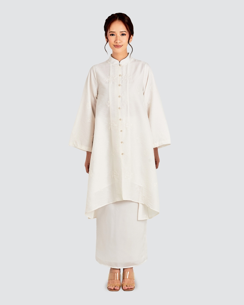 Image of LEDANG KURUNG SET - OFF WHITE