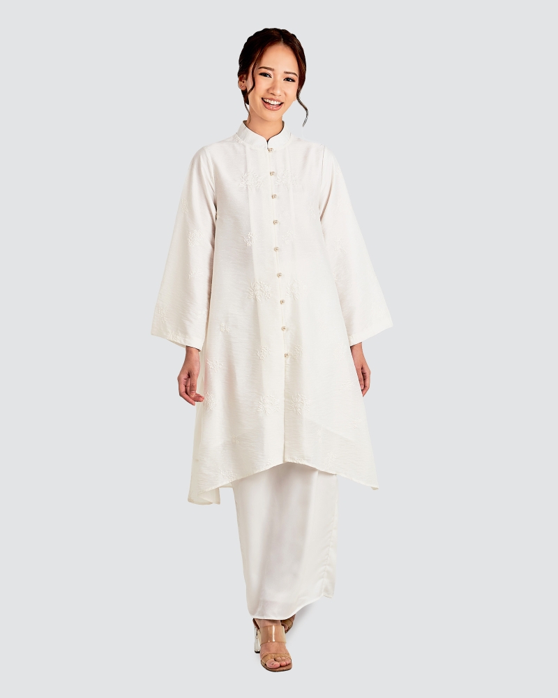 Image of LEDANG KURUNG SET - OFF WHITE