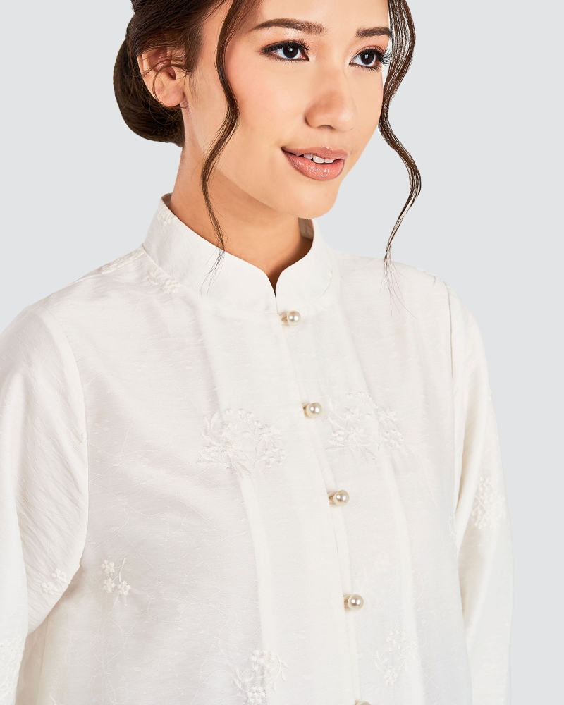 Image of LEDANG KURUNG SET - OFF WHITE