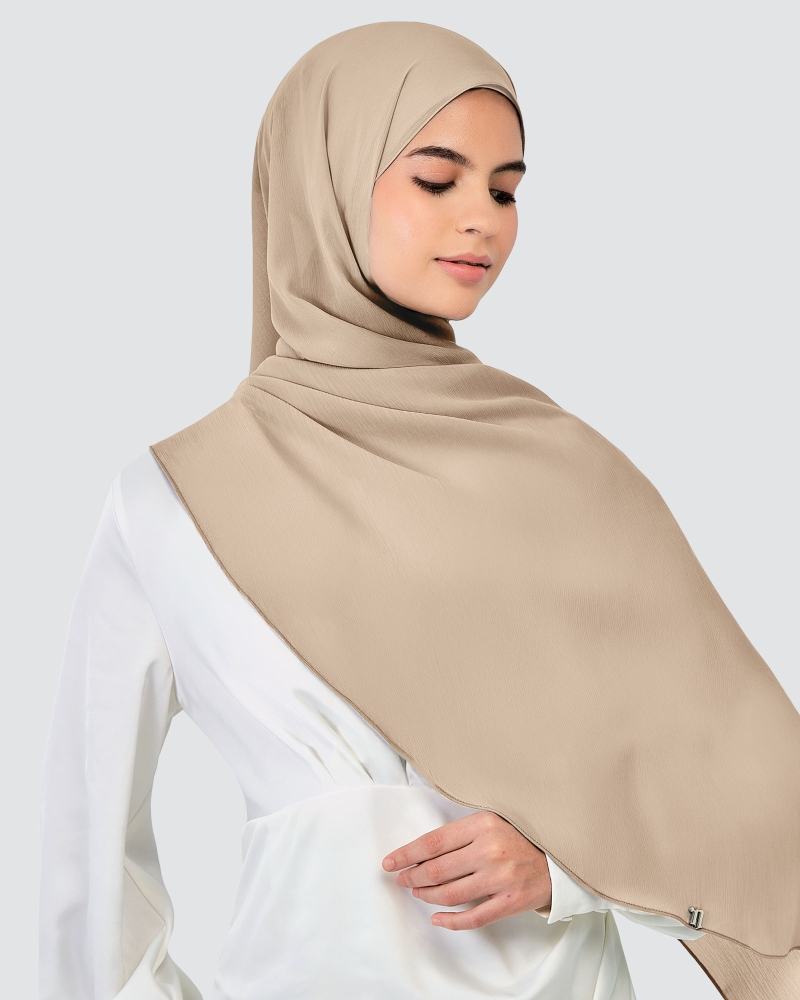 Image of LINIA LINE CHIFFON SHAWL - GRANOLA