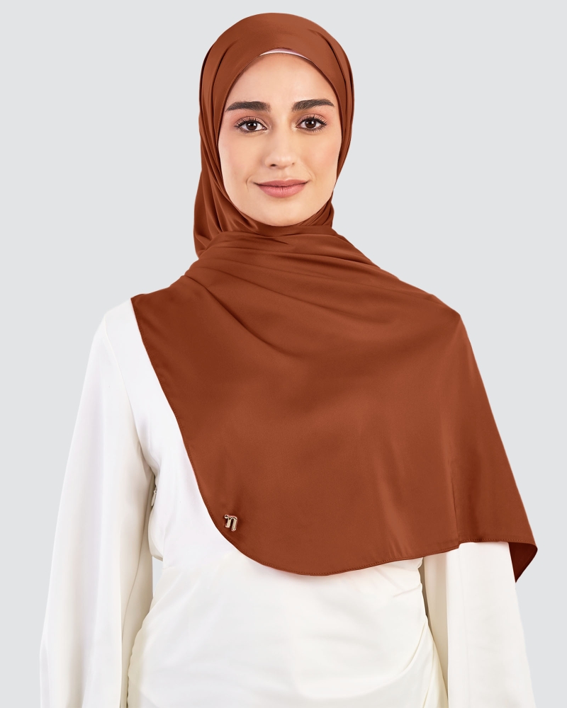 Image of LUNA SATIN SHAWL - BRONZE