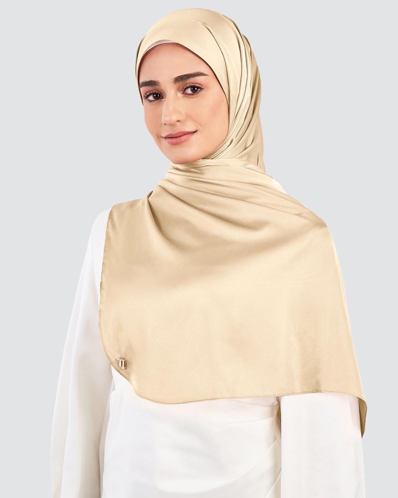 LUNA SATIN SHAWL - CANNOLI