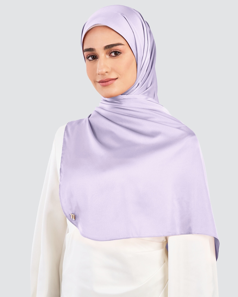 Image of LUNA SATIN SHAWL - LUPINE