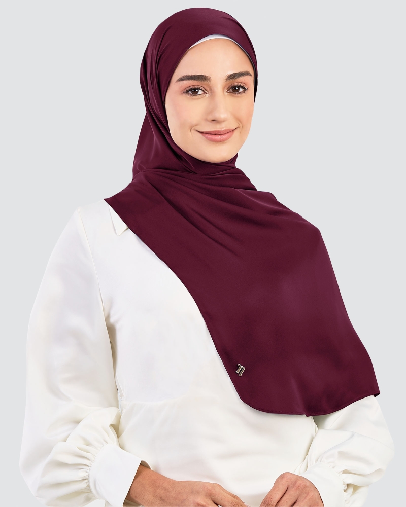 LUNA SATIN SHAWL - MAROON