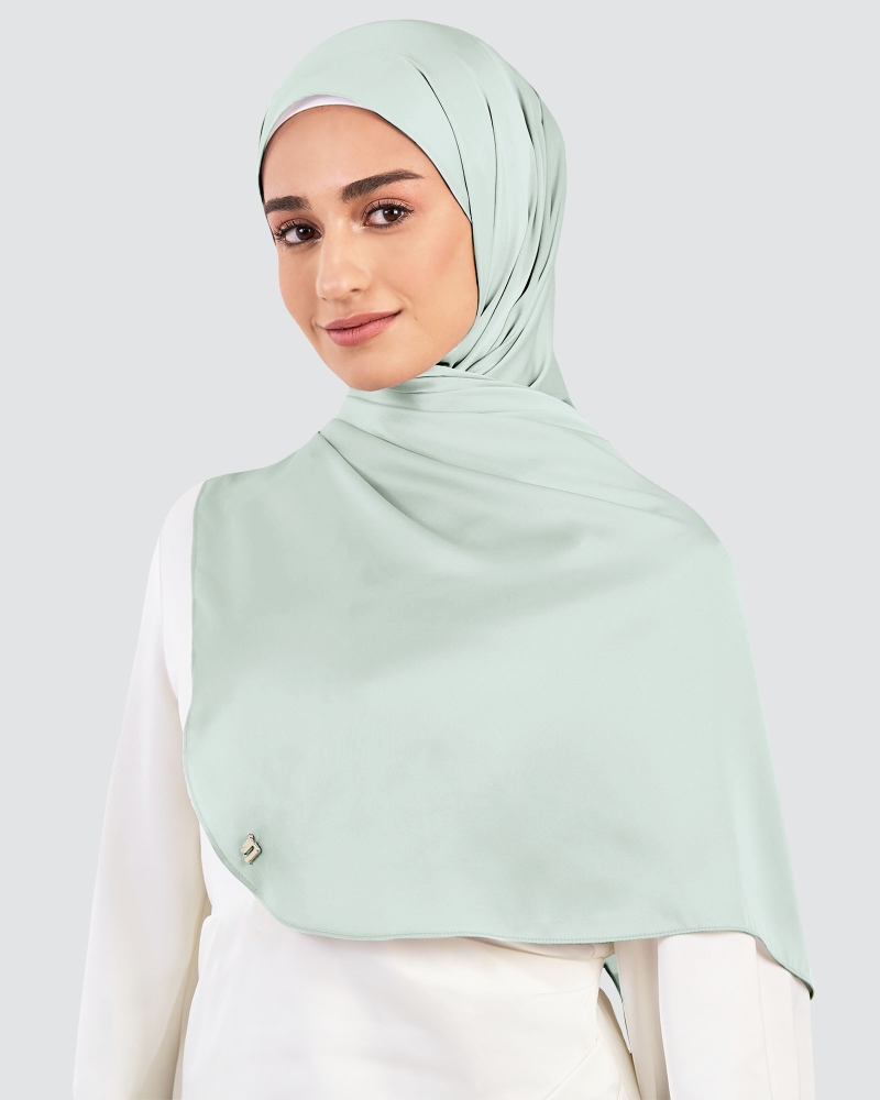 LUNA SATIN SHAWL - OCEAN MIST