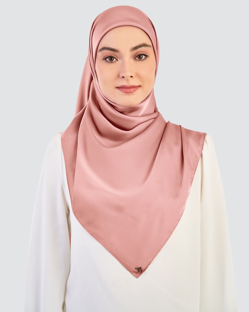 Image of LUNA SATIN SQUARE - ROSE